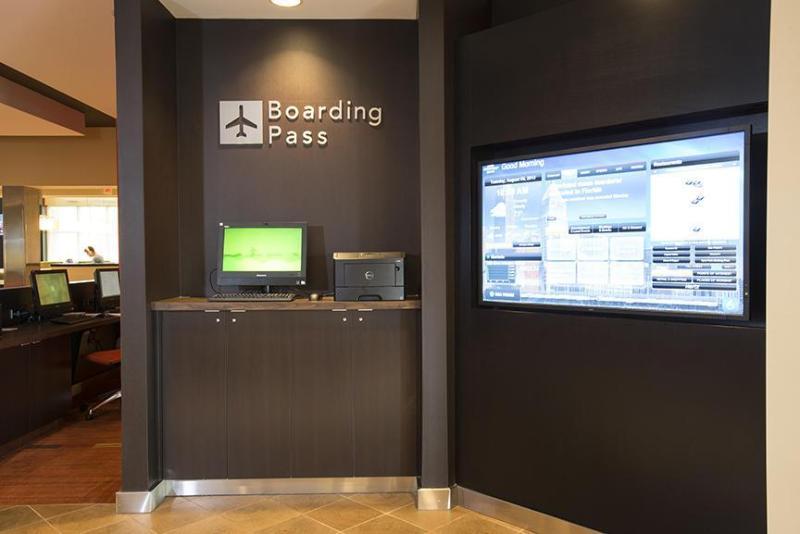Courtyard By Marriott Cincinnati Midtown/Rookwood Ngoại thất bức ảnh