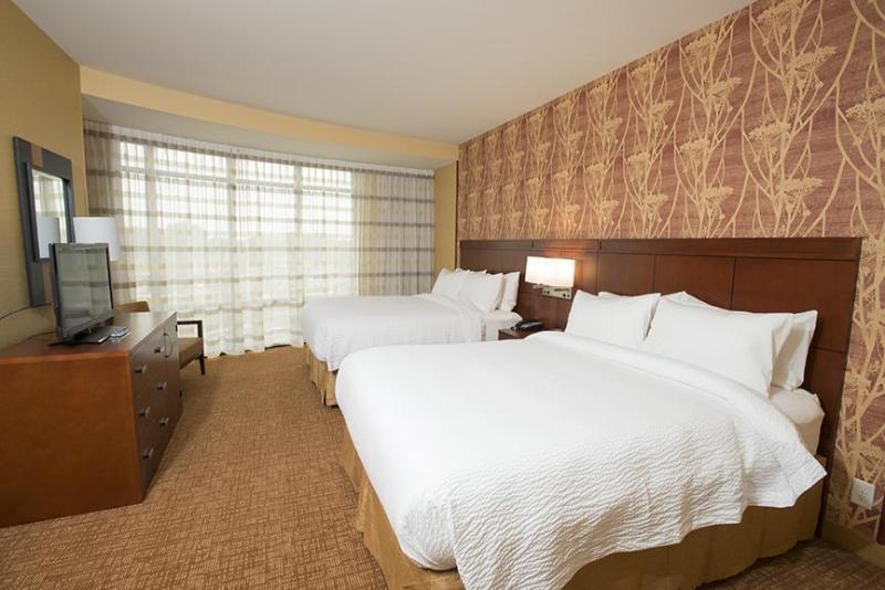 Courtyard By Marriott Cincinnati Midtown/Rookwood Ngoại thất bức ảnh