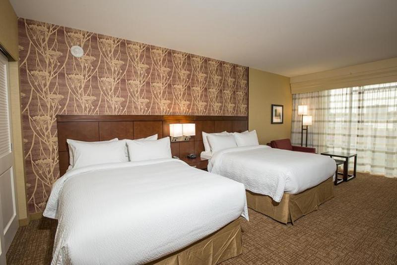Courtyard By Marriott Cincinnati Midtown/Rookwood Ngoại thất bức ảnh