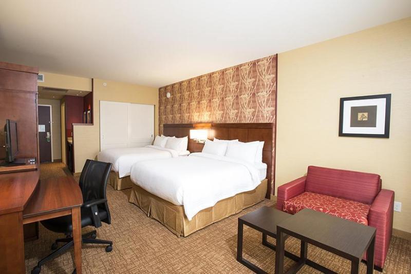Courtyard By Marriott Cincinnati Midtown/Rookwood Ngoại thất bức ảnh