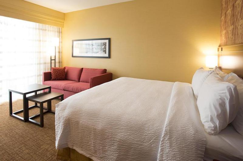 Courtyard By Marriott Cincinnati Midtown/Rookwood Ngoại thất bức ảnh