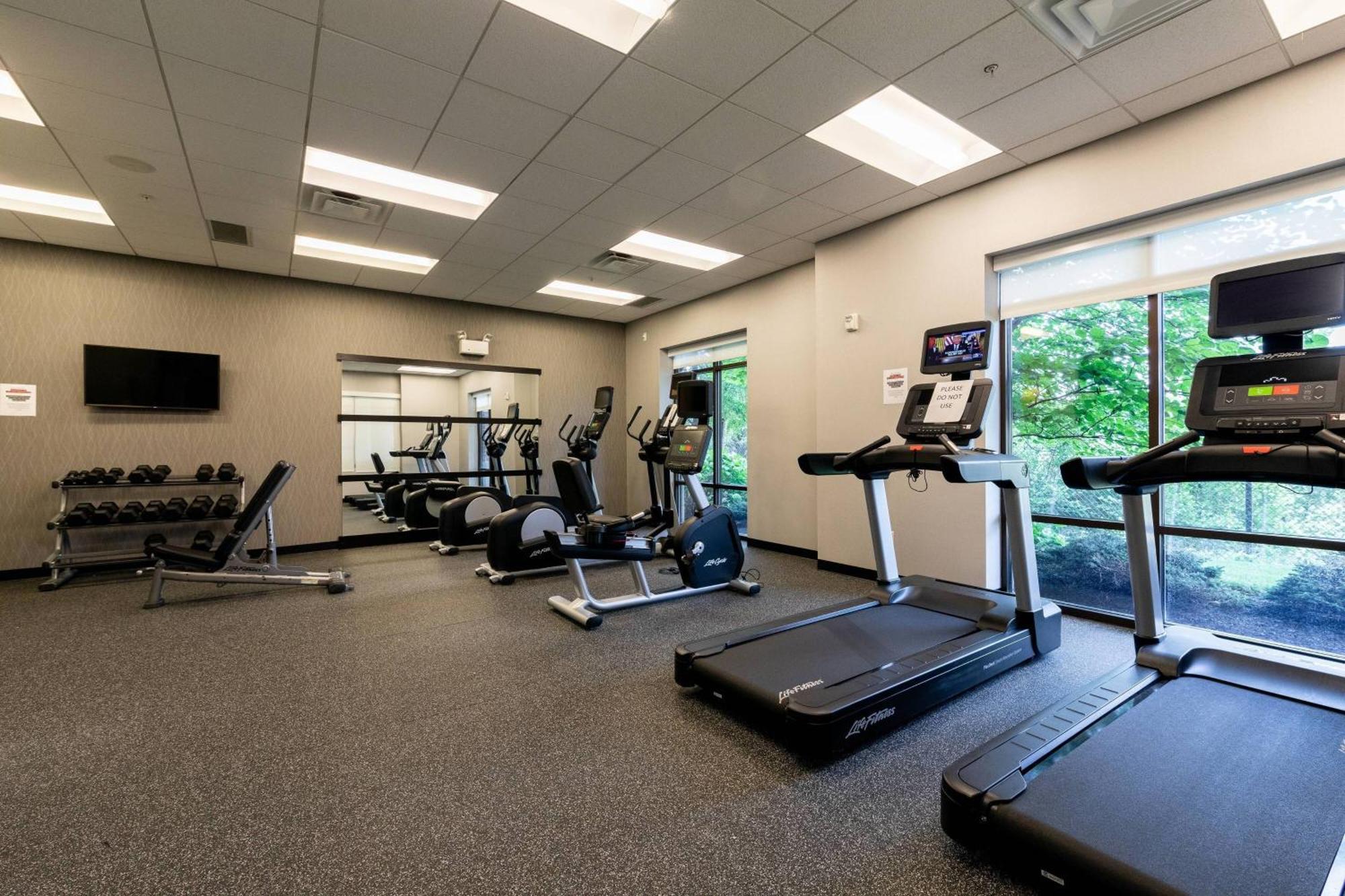 Courtyard By Marriott Cincinnati Midtown/Rookwood Ngoại thất bức ảnh