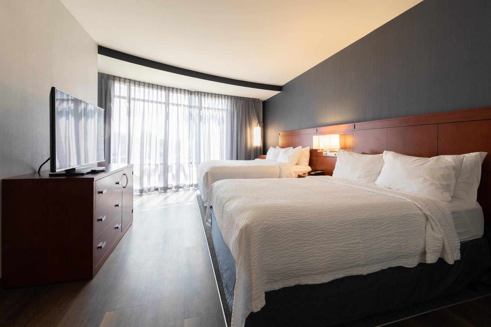 Courtyard By Marriott Cincinnati Midtown/Rookwood Ngoại thất bức ảnh