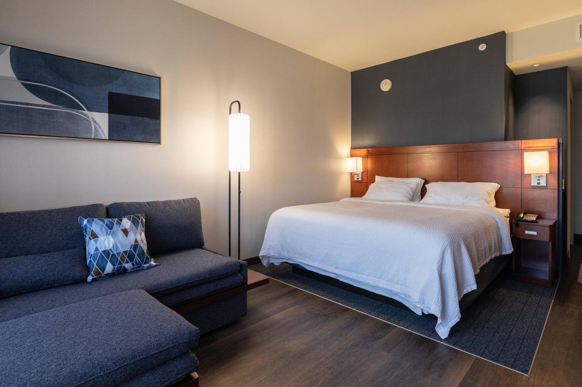 Courtyard By Marriott Cincinnati Midtown/Rookwood Ngoại thất bức ảnh